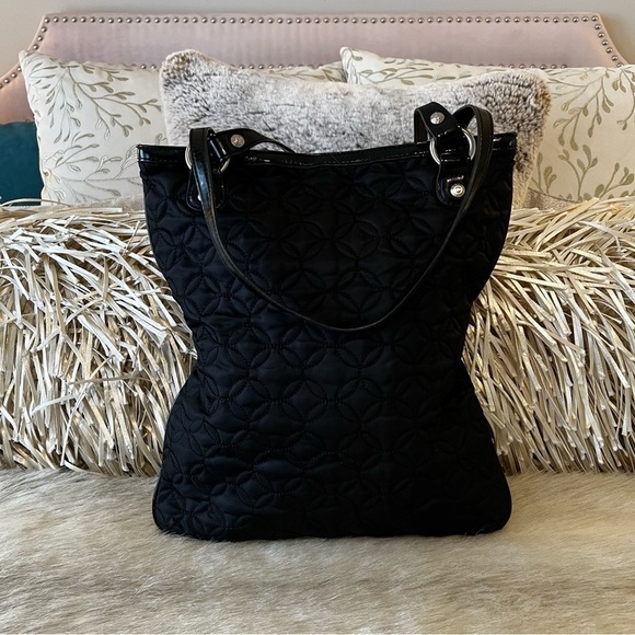 VERA BRADLEY Caviar City Light Tote Shoulder Handbag Black Quilted Microfiber - Picture 7 of 12